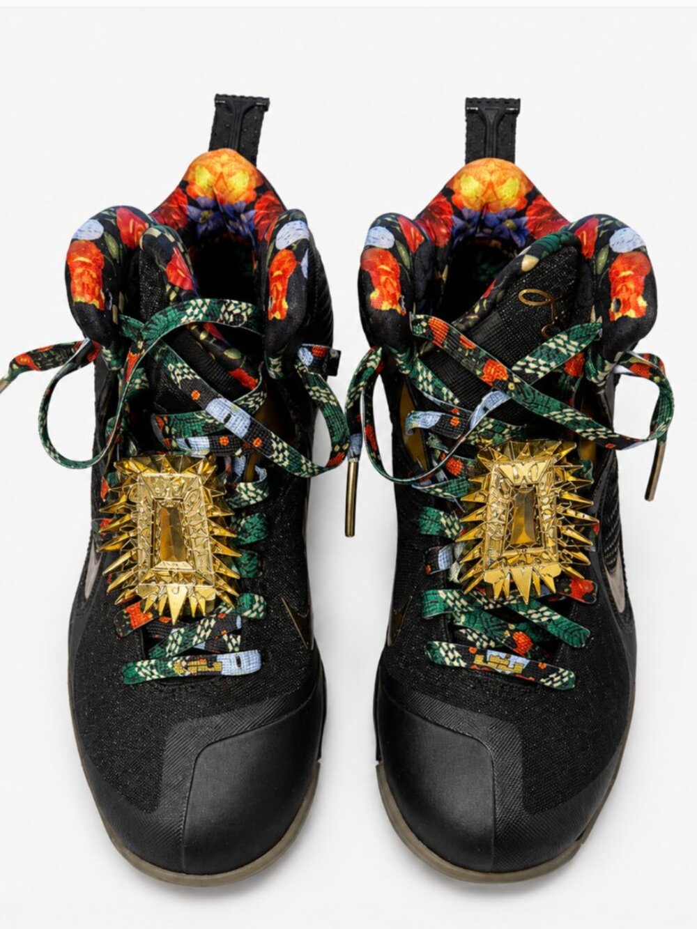 Nike LeBron 9 Watch The Throne Black Gold Floral Sneakers Men’s 8.5